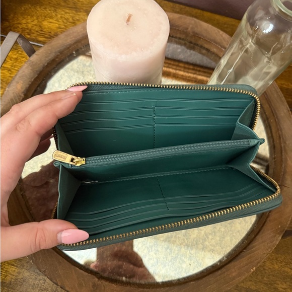 Coach Signature Accordion Zip Wallet – Brown & Teal - Picture 10 of 13